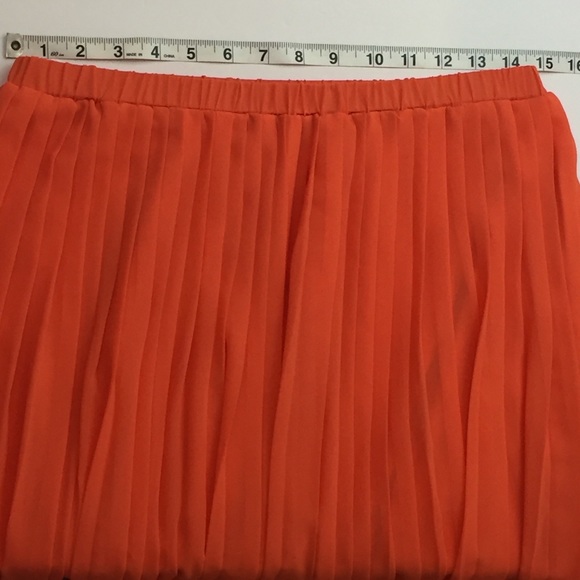 EVERLY A Line Skirt Pleats Sheer Orange Large - Picture 4 of 8